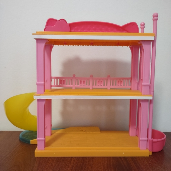 Hello Kitty Beach House Fun In The Sun Large Playset Sanrio - Picture 2 of 8